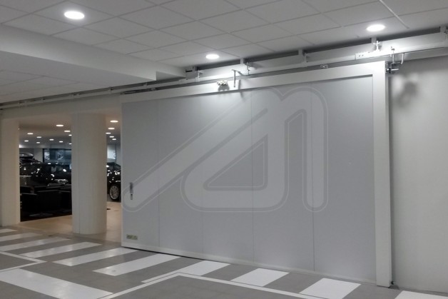 Sliding fire door CorFire